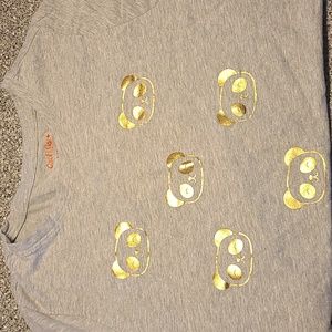 Gray panda tshirt